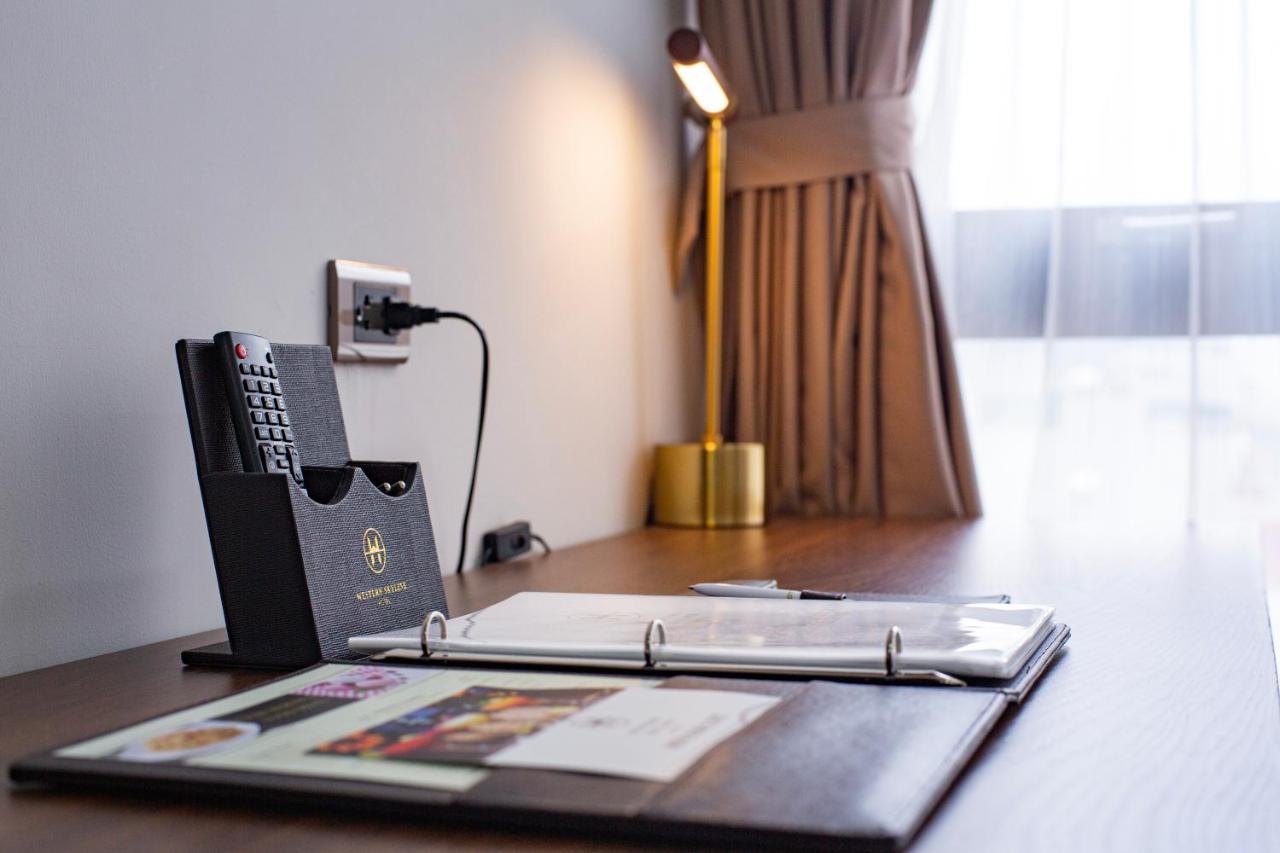 Western Skyline Hotel Hanoi Zewnętrze zdjęcie